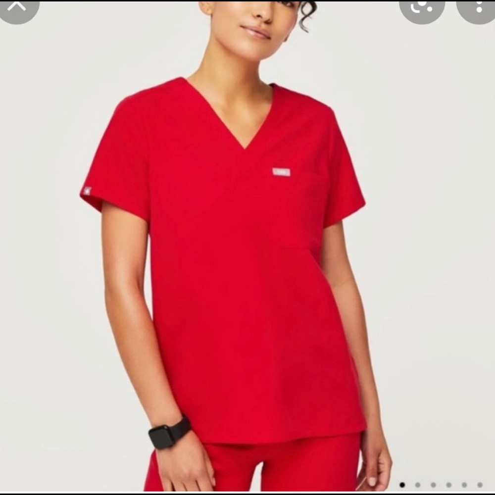 Figs Catarina top, Pop Red, size XS